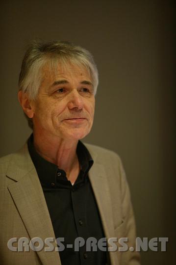 2008-02-18_16.29.21.JPG - Dr. Roman Obrowski, Landesgesch�ftsf�hrer AMS O�, hielt Vortrag zum Thema 'Der Beitrag der Arbeitsstiftung zur Standortpolitik in Ober�sterreich' .