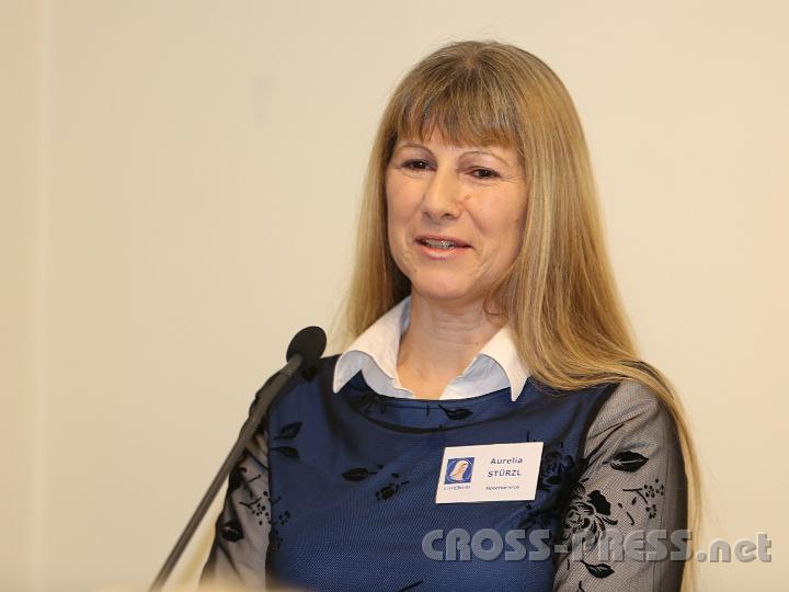 2012.11.25_16.23.39.jpg - Aurelia Stürzl vom Hörerservice erzählt, wie sie zum Radio kam.