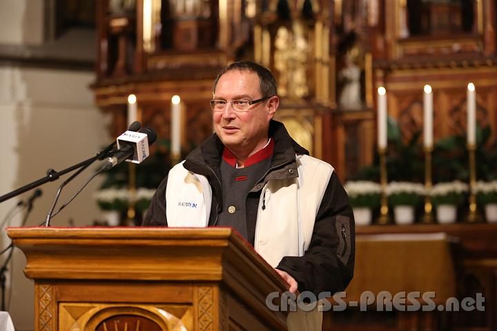 2012.11.25_19.06.22.jpg - Zeugnis von Christian Haabs.