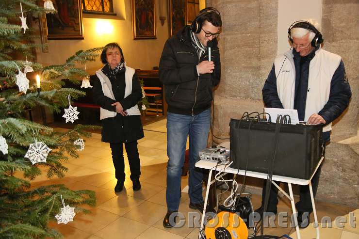 2017.01.10_18.55.08.JPG - Das mobile Übertragungsteam mit Moderator Martin Strassl.