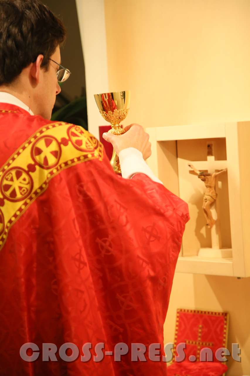 2017.09.26_19.21.48.jpg - Gabenbereitung