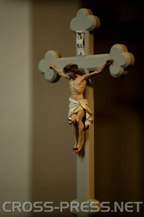 06.05.06_007b Prozessionskreuz