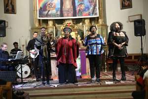 Smiley & Friends: Easter Gospel Concert