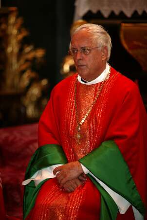 Firmung Seitenstetten 2006 Propst Raimund Breiteneder