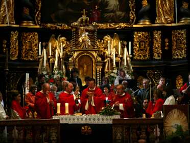 Hl. Messe um 10:30 Uhr