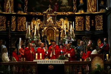 Hl. Messe um 10:30 Uhr
