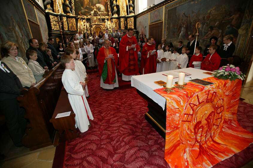 Firmung mit Abt P. Berthold, 8:30h