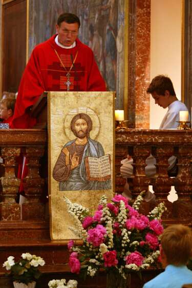 Firmung mit Abt P. Berthold, 8:30h