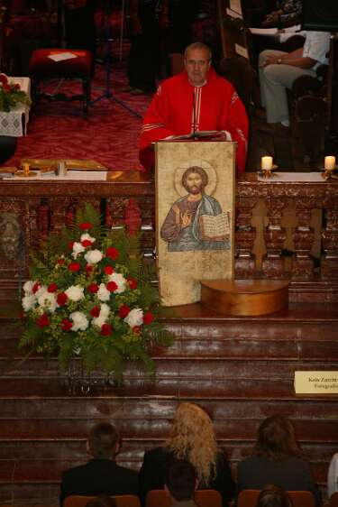 Firmung mit Abt P. Berthold und Prälat Vögt um 8h