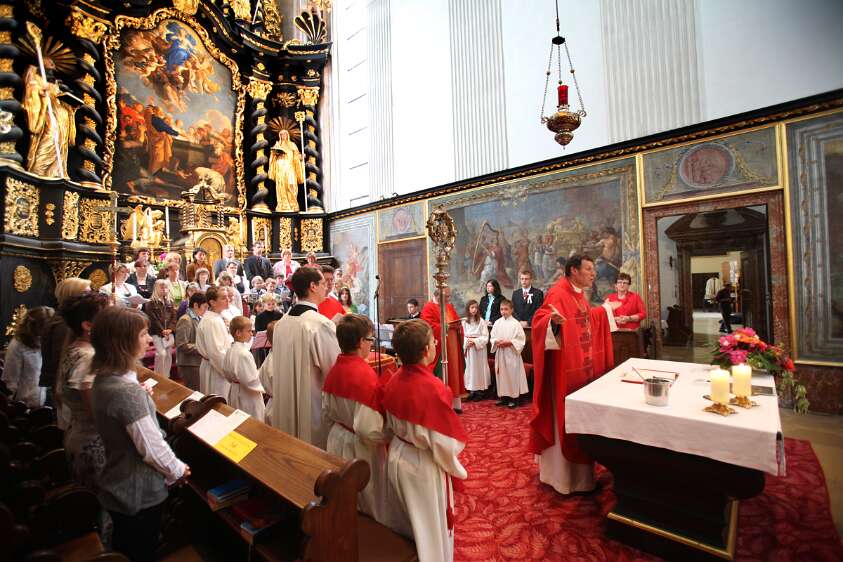 Firmung f�r Angeh�rige der Pfarre Seitenstetten