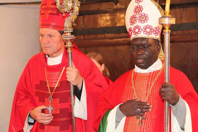 Firmung mit Abt Berthold Heigl und Bischof Philip Anyolo