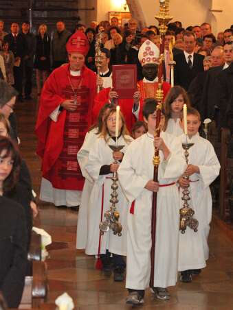 Firmung mit Abt Berthold Heigl und Bischof Philip Anyolo