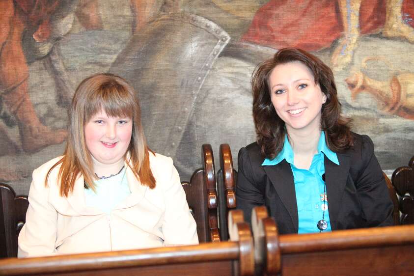 Firmung mit Abt Berthold Heigl und Propst Raimund Breiteneder um 08h