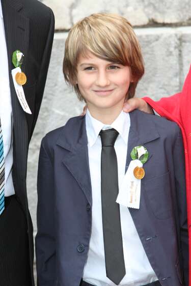 Firmung mit Abt Berthold Heigl und Propst Raimund Breiteneder um 08h