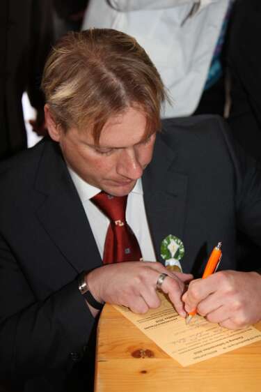 Firmung mit Abt Berthold Heigl und Propst Raimund Breiteneder um 10:30h