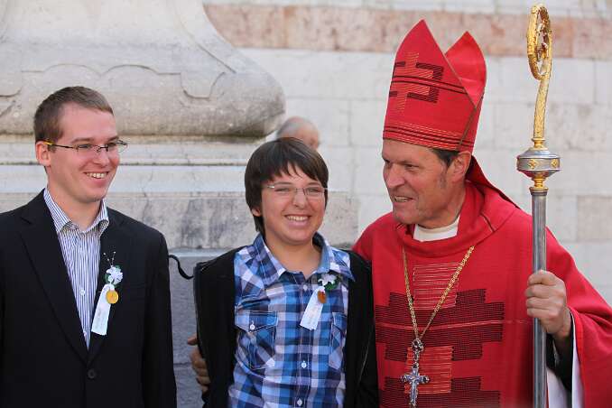 Dekanatsfirmung 2011 - hl.Messe 8h