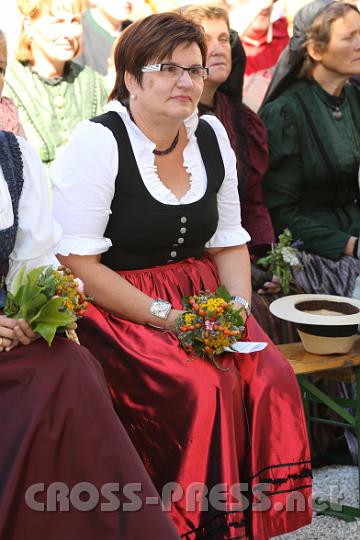 2012.08.15_10.00.23.jpg - LAbg. Michaela Hinterholzer