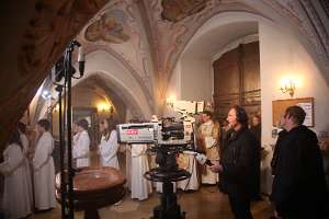 Pontifikales HochAmt am Christtag mit live ORF/ZDF Übertragung