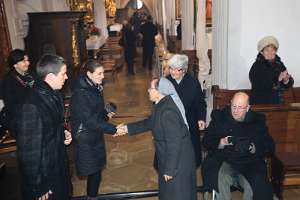 Pontifikales HochAmt am Christtag mit live ORF/ZDF Übertragung