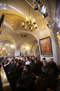 Pontifikales HochAmt am Christtag mit live ORF/ZDF Übertragung Ungewohnt deutlich ist alles (sind alle) zu erkennen...
