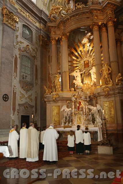 2014.05.04_16.18.41.jpg - Te Deum