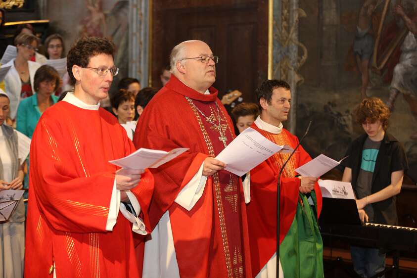 DekantasFirmung am 07.06.2014 08h mit Abt Petrus