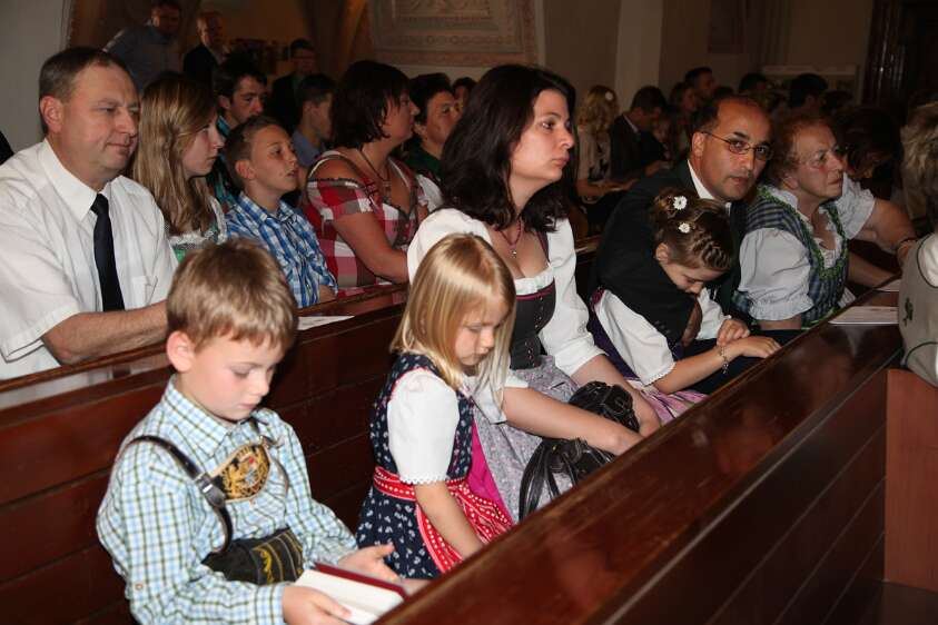 DekantasFirmung am 07.06.2014 10h30 mit Abt Petrus