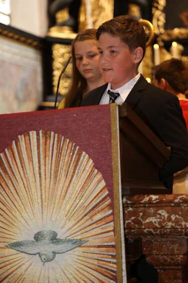 DekantasFirmung am 07.06.2014 10h30 mit Abt Petrus