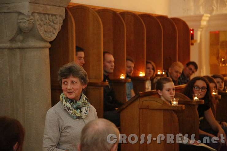 2015.12.04_20.26.02.JPG - Input hielt Sr. Lisbeth Schmid, gebürtige Seitenstettnerin aus Wien,