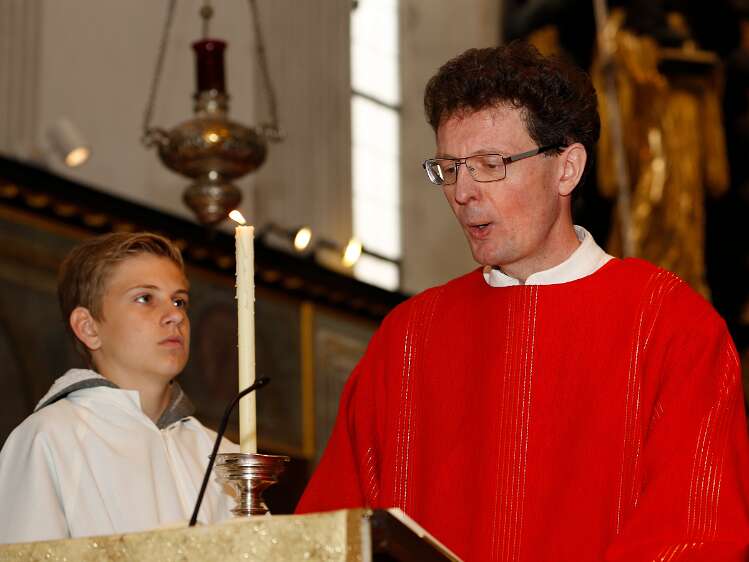 DekanatsFirmung Seitenstetten 2016 Evangelium gelesen von Diakon Dominik.