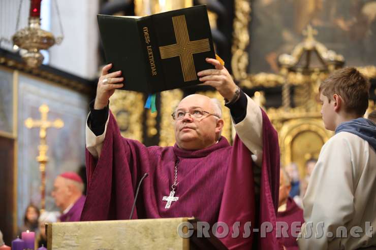 2016.11.29_10.17.15.JPG - Evangelium, Abt Petrus Pilsinger