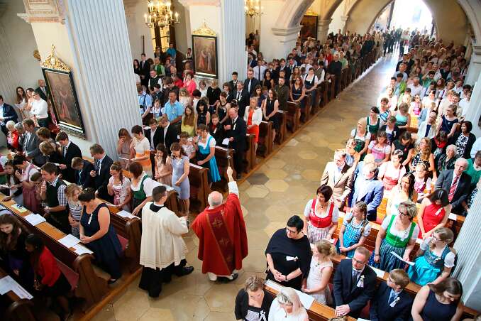 Firmung mit Abt Petrus und Altabt Berthold