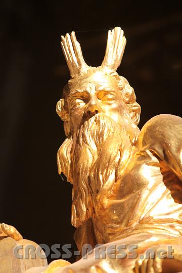 2011.09.10_18.00.56.jpg - Moses