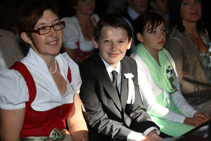 Firmung mit Abt Petrus Pilsinger und Altabt Johannes Gartner (08h)