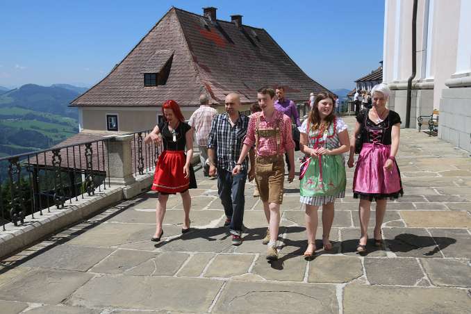 Firmung mit Abt Petrus Pilsinger und Altabt Johannes Gartner (10h30)