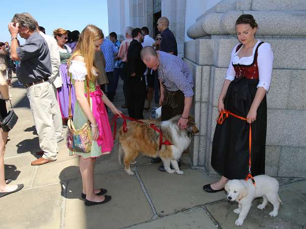Firmung mit Abt Petrus Pilsinger und Altabt Johannes Gartner (10h30)
