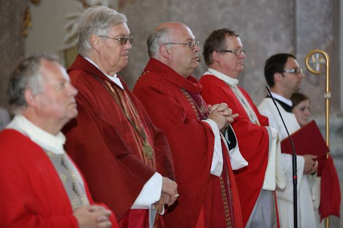 Firmung mit Abt Petrus Pilsinger und Altabt Johannes Gartner (10h30)