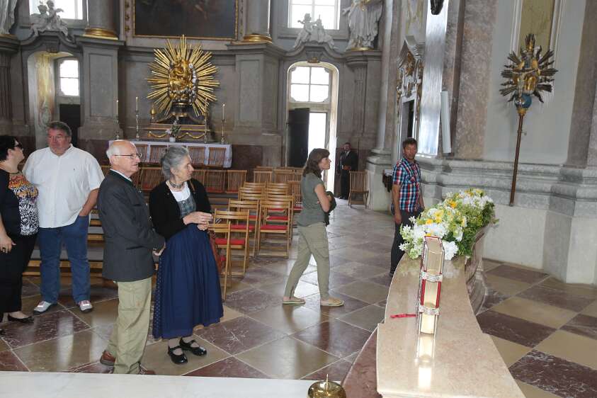 Altarweihe mit Nuntius Zurbriggen