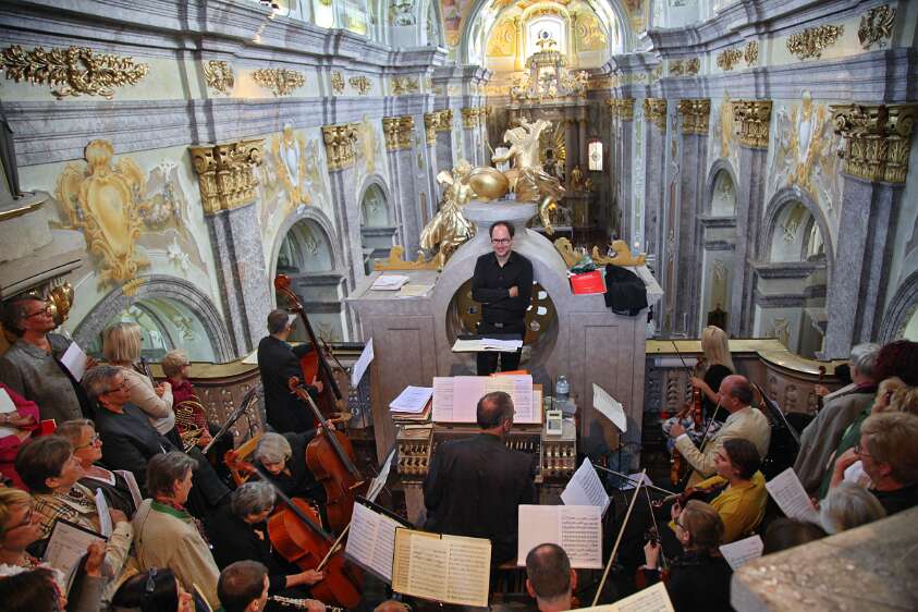 Altarweihe mit Nuntius Zurbriggen Die 