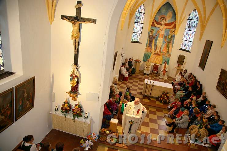 2016.10.16_09.36.50.JPG - Predigt von Abt Petrus.