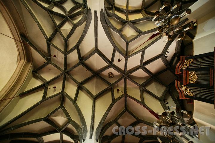 2005.05.21_12.04.05.JPG - Gotisches Netzzrippengew�lbe