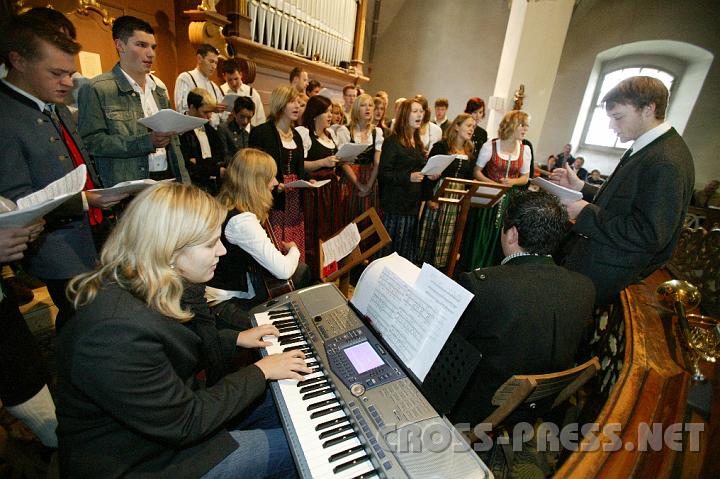 2008.09.28_09.29.07.JPG - Landjugend-Chor