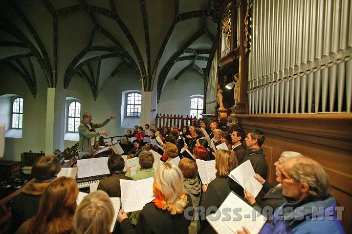2008.10.26_10.14.45.JPG - Der Kirchenchor aus St. Radegund, dem Heimatort Franz J�gerst�tters, sang zusammen mit dem "Singkreis" Seitenstetten.