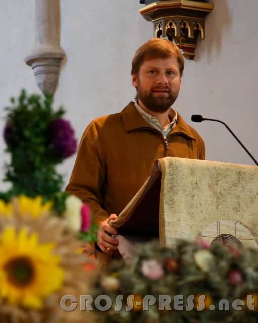 2016.09.25_09.56.51.jpg - Charly lädt zum Naschmarkt der Jungscharkinder ein.
