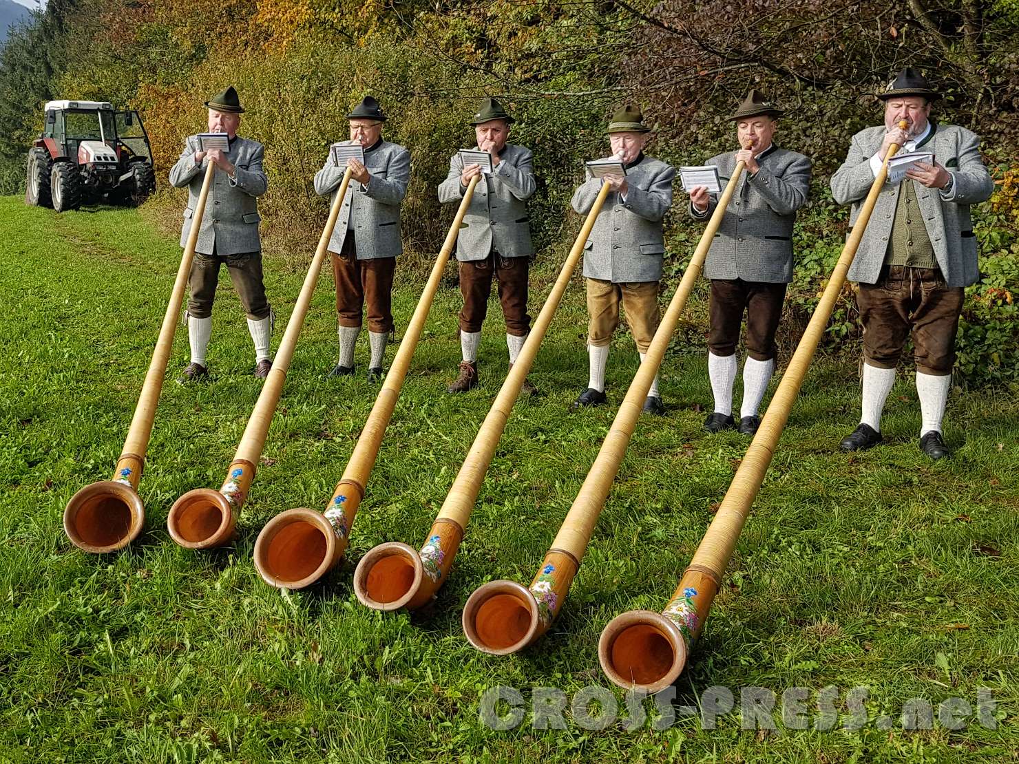 2016.10.26_10.59.58_c.jpg - Porstenberger Alphornbläser