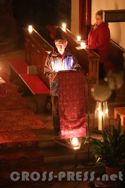 2016.12.17_06.34.26.JPG - Lesung