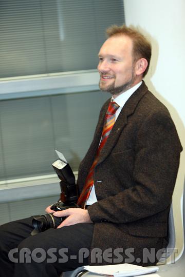 2009.11.29_14.19.16.jpg - Markus Michael Riccabona von der di�zesanen Pressestelle.