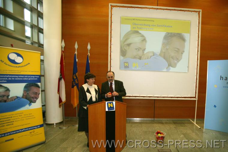 06.03.17_055 Eva und DI Erich Berger, Leiter der Akademie f�r Familienp�dagogik der �sterreichischen Sch�nstattbewegung