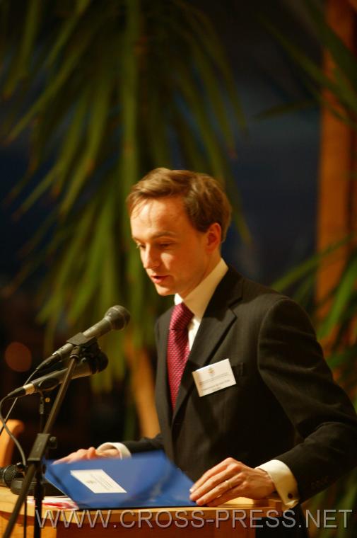 06.04.01_020 Christiaan W.J.M. Alting von Gesau, 
General Counsel and Vice President for Development, ITI, Gaming