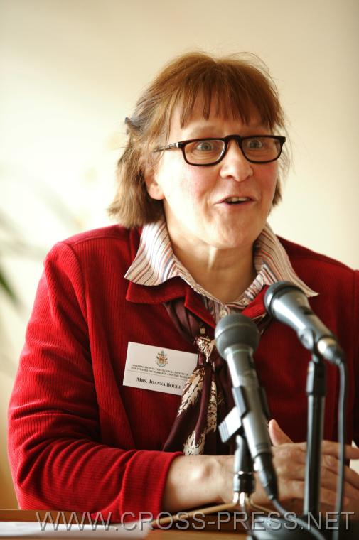 06.04.01_089 Joanna Bogle, Journalistin und Kinderbuchauthorin (alias Julia Blythe), GB, [http://www.joannabogle.com]